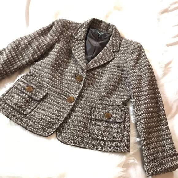 Talbots Jackets & Blazers - Talbots 2 button blazer front flat pockets piping